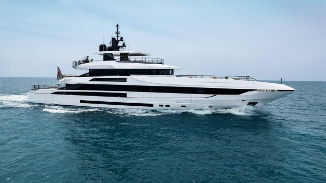 Top boat builders choose CMC Marine for their superyachts