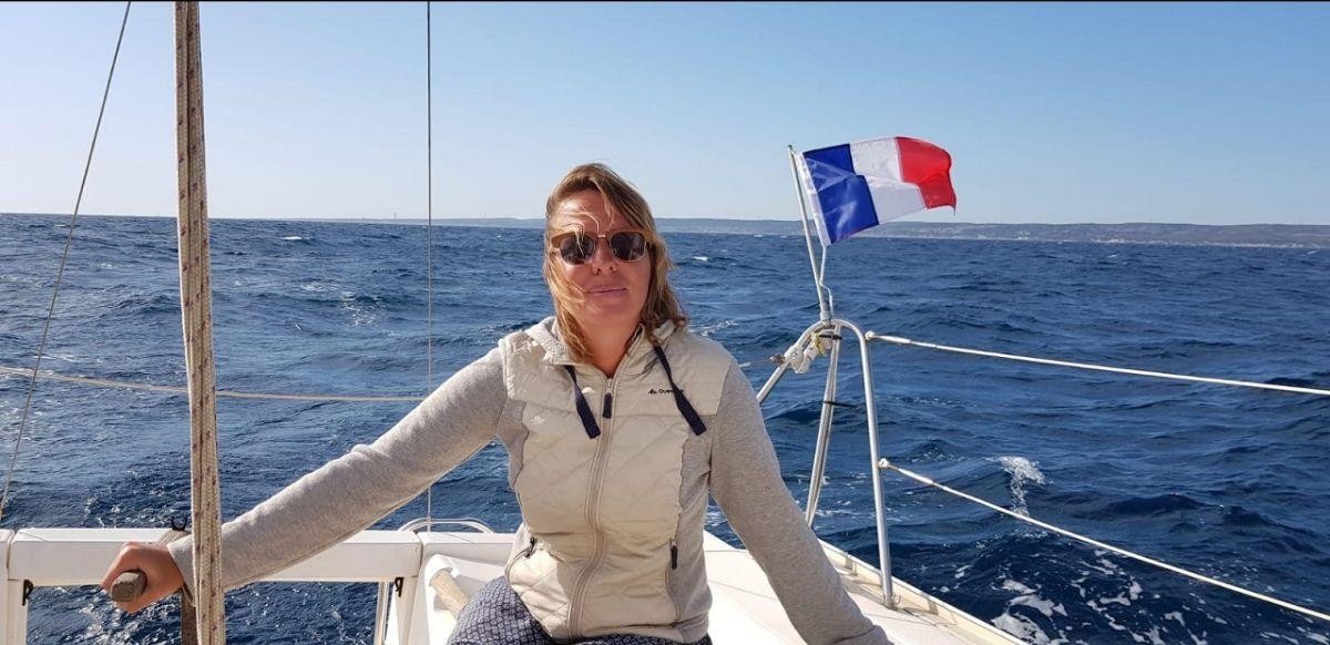 Mathilde Lozachmeur currently owns a 5.7mtr offshore yacht she refitted herself and will use that for training while building her Globe 5.80.
