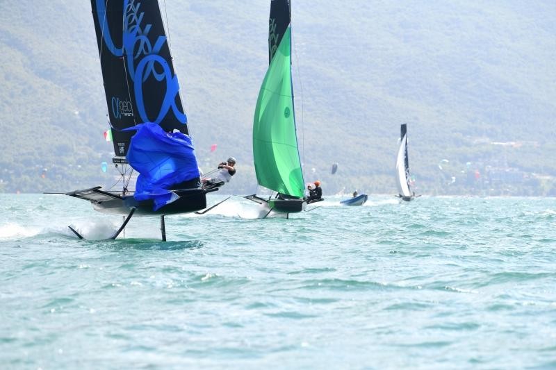Young Azzurra in testa alla flotta Persico 69F, Youth Foiling Gold Cup Act 2.