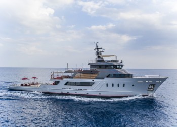 Masquenada the 51m Explorer, awarded with the Best Refitted Yacht