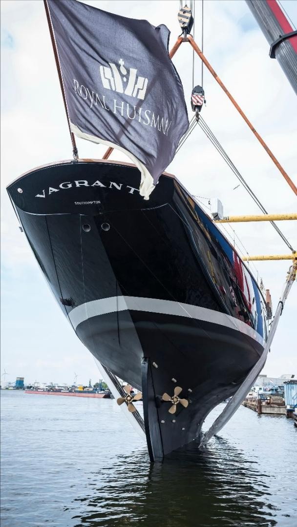 Royal Huisman and Huisfit - VAGRANT wins Best Rebuilt Yacht award