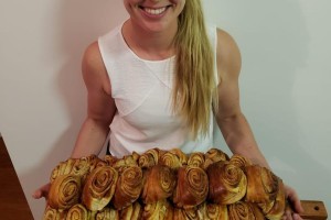 Mikaela Wulff baking cinnamon rolls after racing