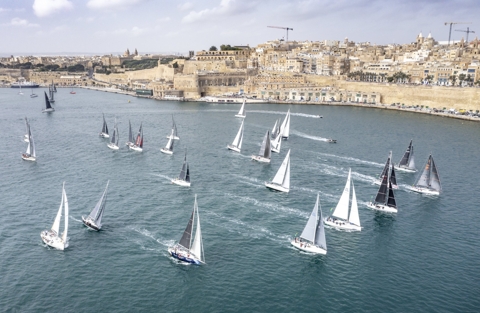 2022 Rolex Middle Sea Race: fine fleet in for long haul