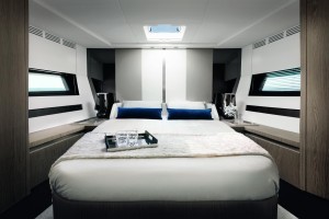 Azimut Yacht S6, cabina VIP