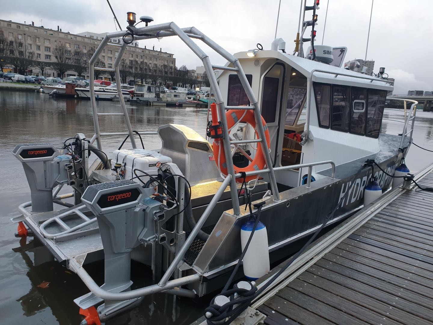 Torqeedo electric propulsion on French hydrographic boat