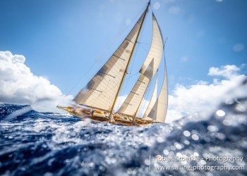 Antigua Classic Yacht Regatta: Gentle Breezes and Fierce Competition