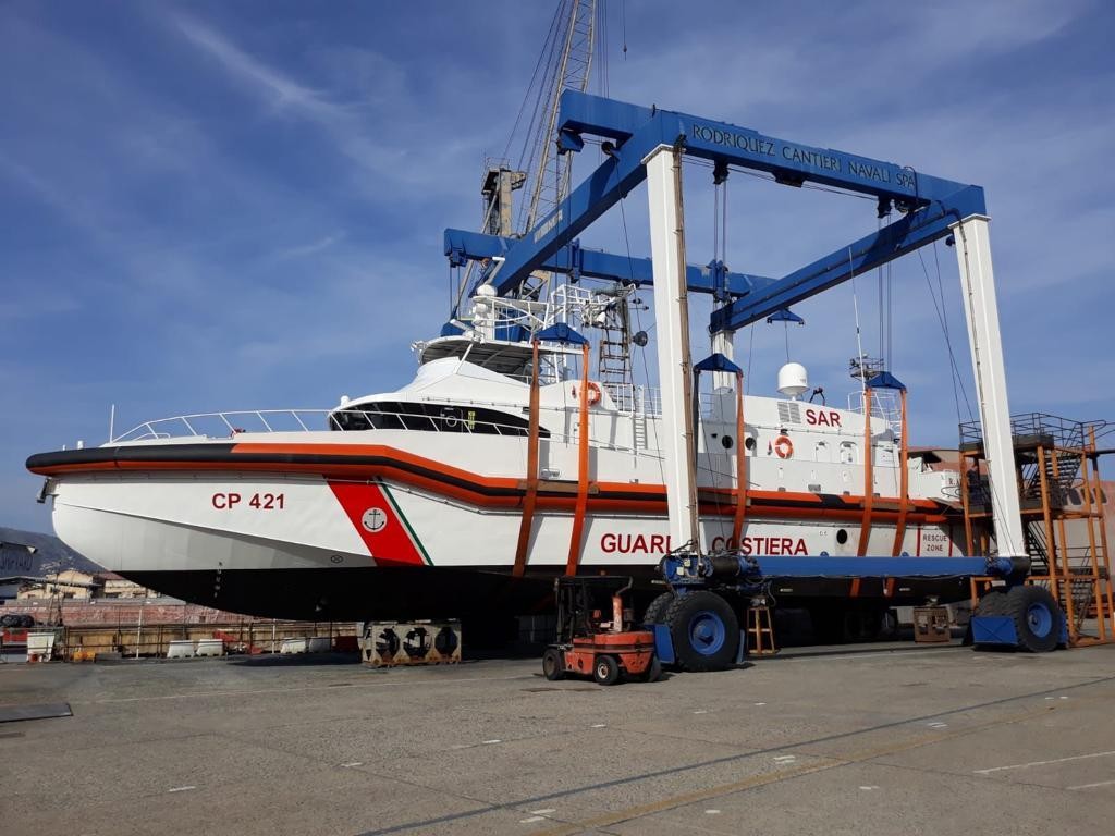 A Messina: varata la nuova nave della Guardia Costiera