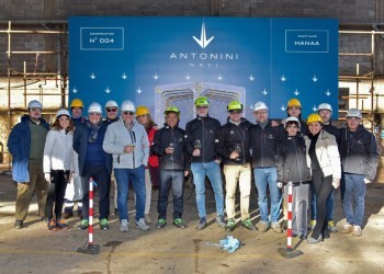 Antonini Navi festeggia la posa della chiglia dell'Explorer Yacht 32 M
