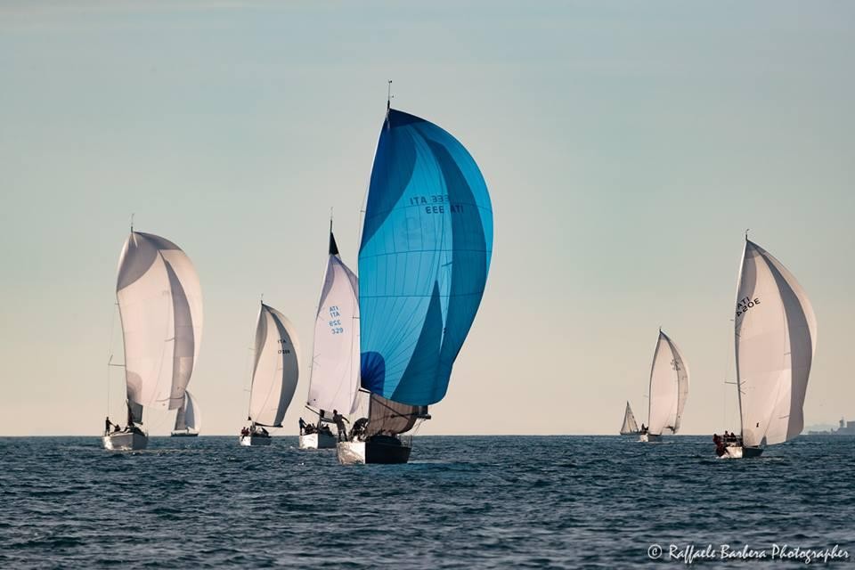Il Campionato Invernale West Liguria, “Autunno in regata”