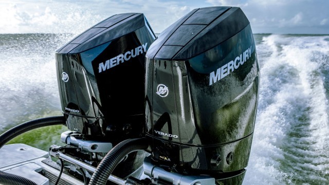 Mercury Verado 350 e 400 HP V10