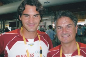 Giovanni Cecchini, titolare del Cecchini Racing Team, con Roger Federer