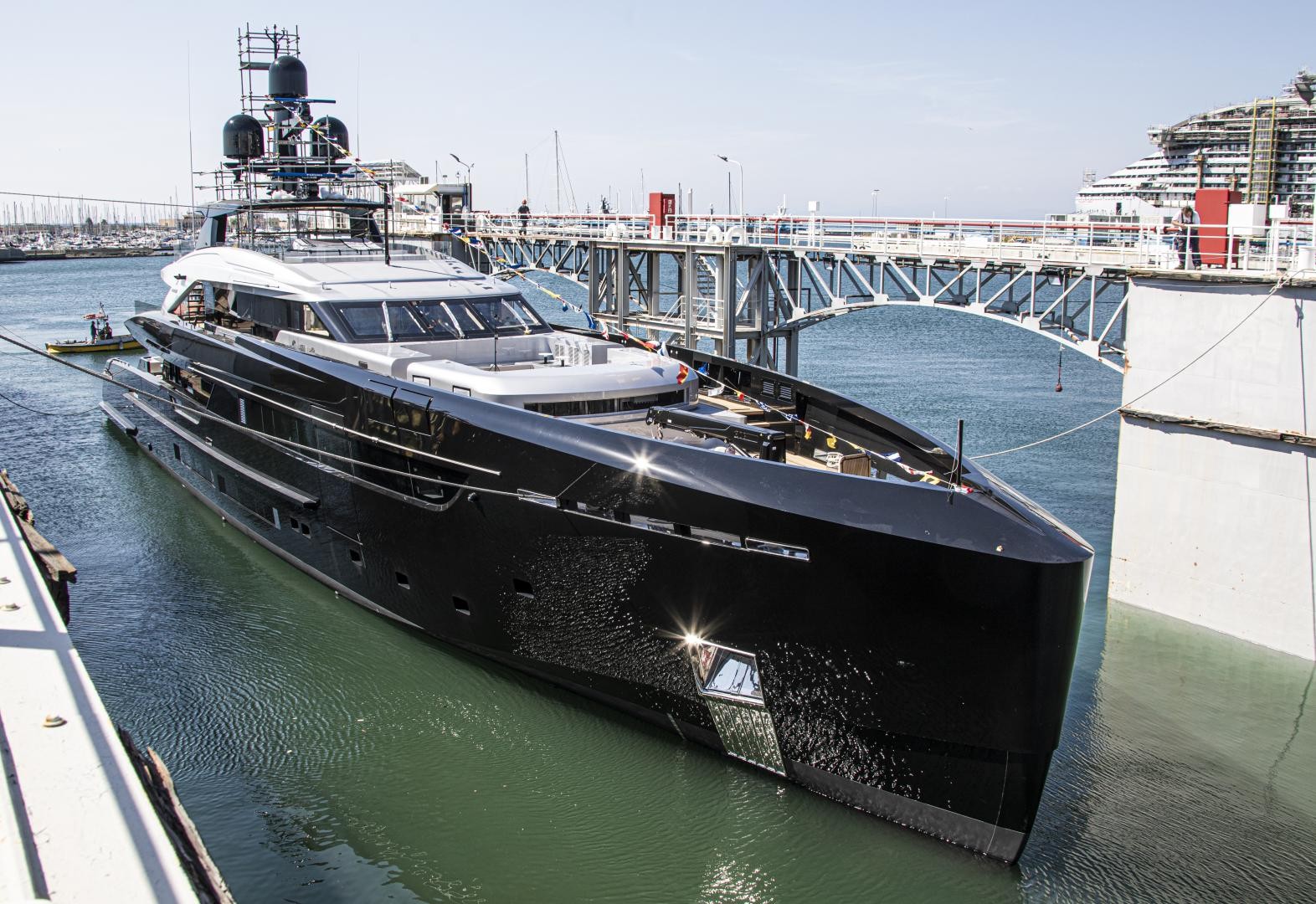 Tankoa Yachts launches M/Y Olokun, the third hull in its 50-metre