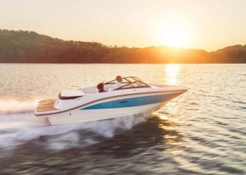 Sea Ray Premieres 2024 SPX 210 at boot Dusseldorf