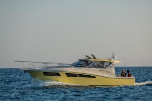 Il Tuccoli T370, sport fisherman cabinato