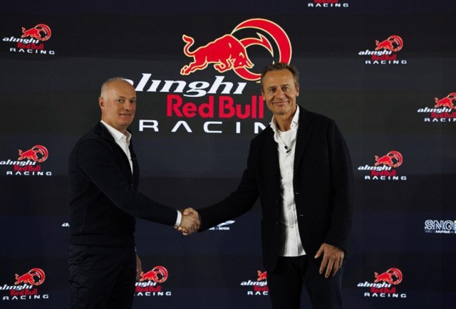 Alinghi Red Bull Racing kämpft um den 37. America's Cup