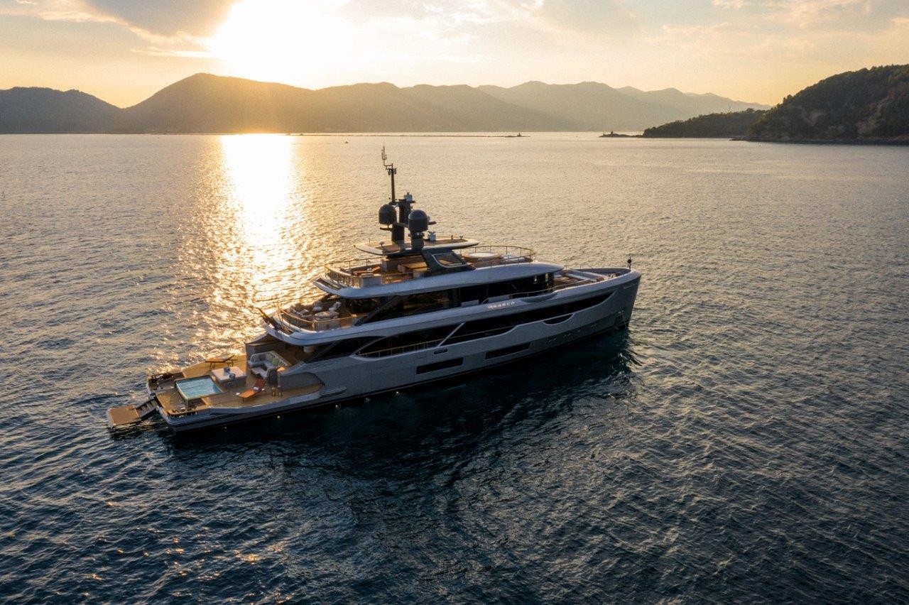 Benetti: Oasis 40m reveals the brand’s most glamorous side