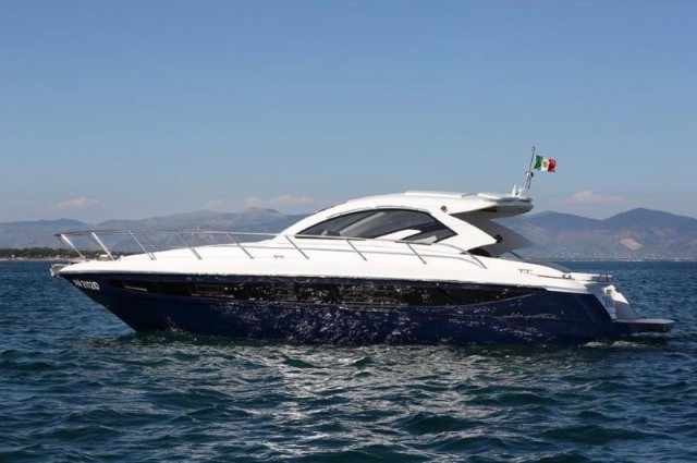 Blu Martin Yachts: al salone di Genova il Nuovo Sea Top 13.9