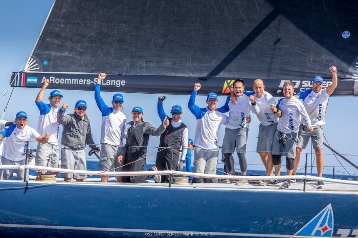 Azzurra wins the 52 Super Series for the fourth time