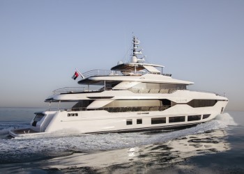 Majesty Yachts makes waves with Majesty 120 at FLIBS 2022
