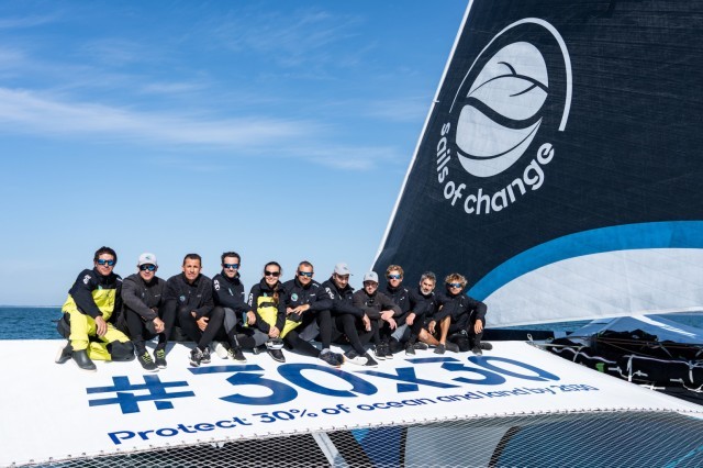 Around the world: a new attempt by the  maxi trimaran Sails of Change