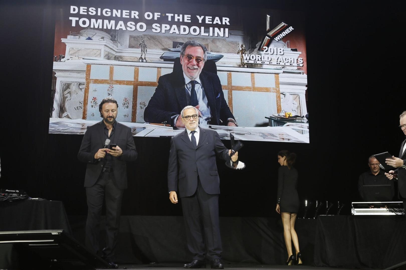 L' architetto e designer italiano ha ottenuto innanzitutto l’ambito riconoscimento nella speciale categoria Best Designer of the Year