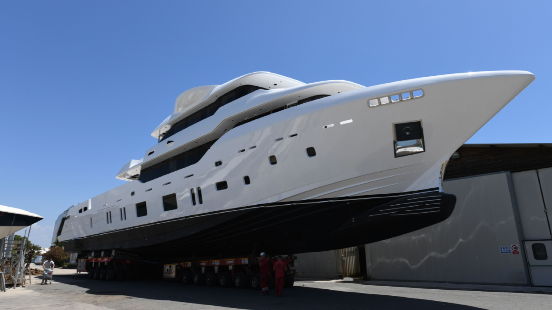 New Canados Oceanic 143 Tri-Deck flagship launched and ready for world debut at Cannes Yachting Festival 2022