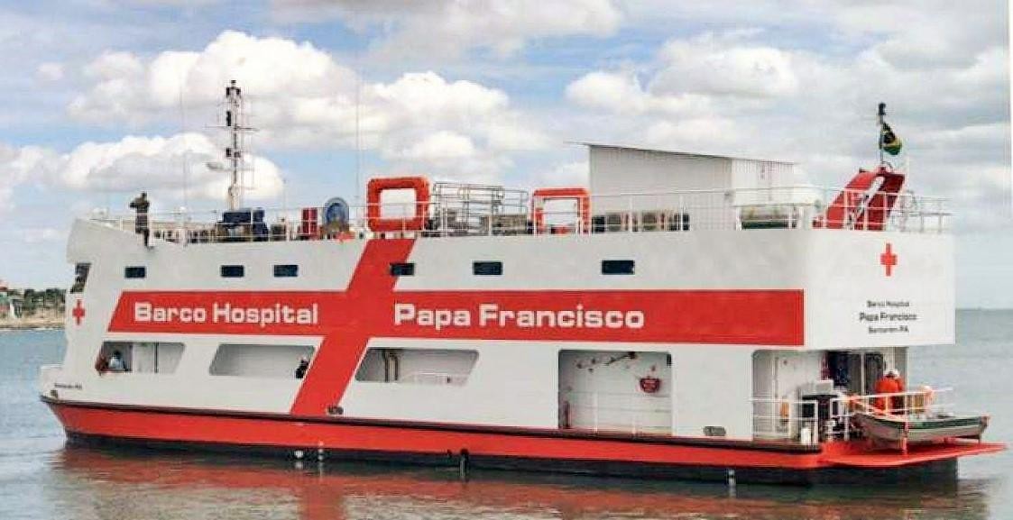 La nave ospedale Papa Francesco