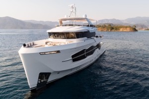 European debut of Numarine 32XP and World premiere of the 26XP