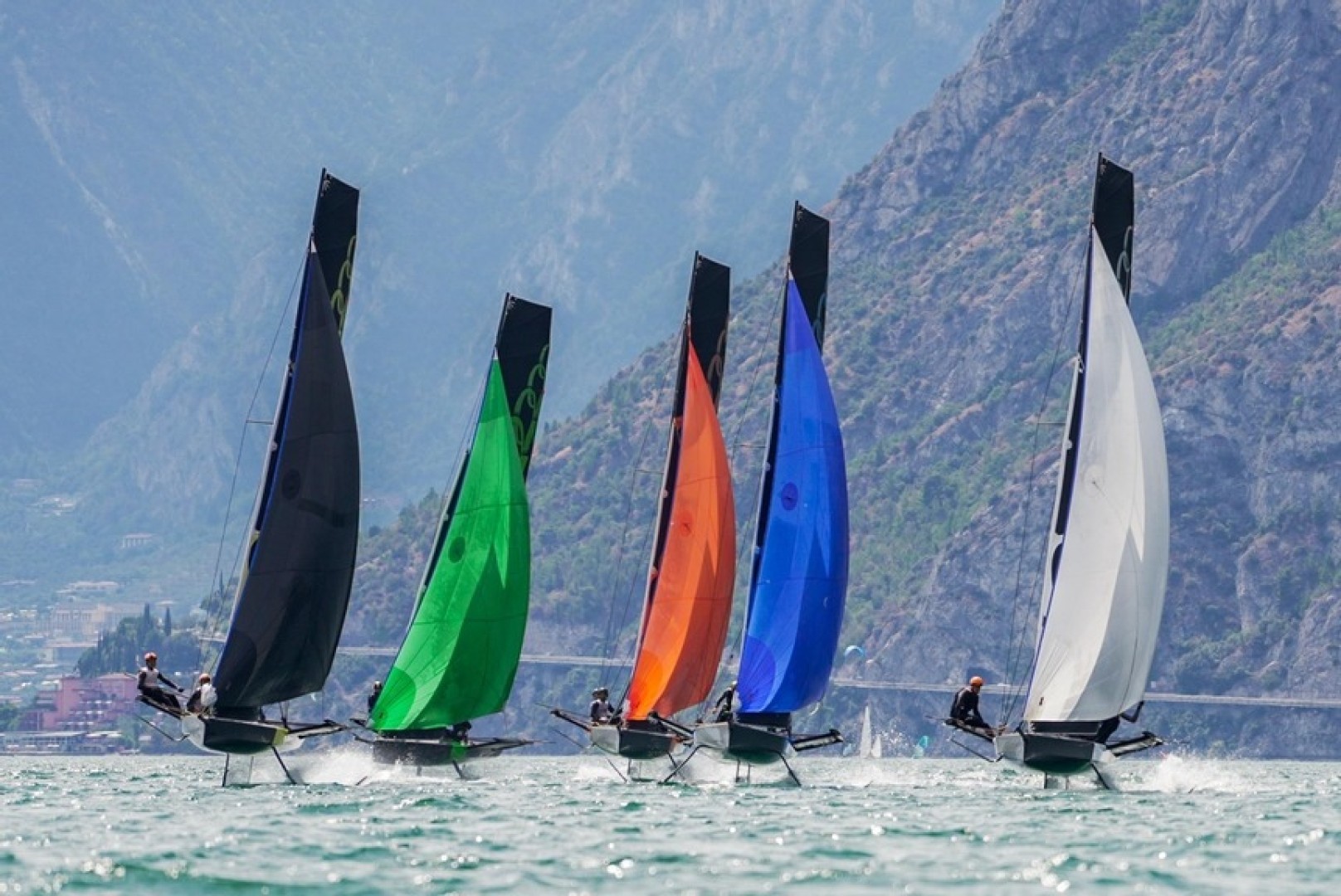 The Foil Academy FIV powered by Luna Rossa makes a stop on Lake Garda