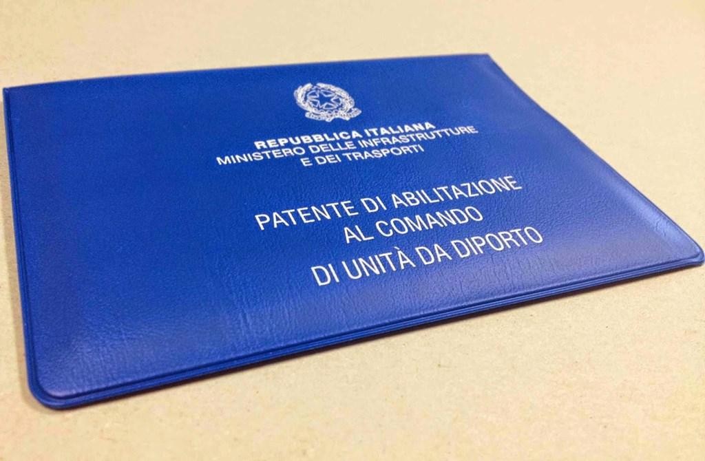 Patente nautica in Slovenia, allarme della Confarca