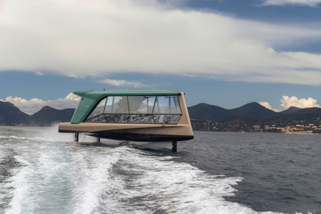 BMW and Tyde present The Icon, a new symbol for sustainable mobility on the water
