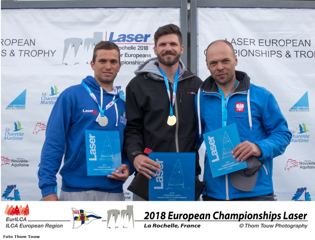 Il podio maschile dell’Europeo Senior Laser a La Rochelle in Francia