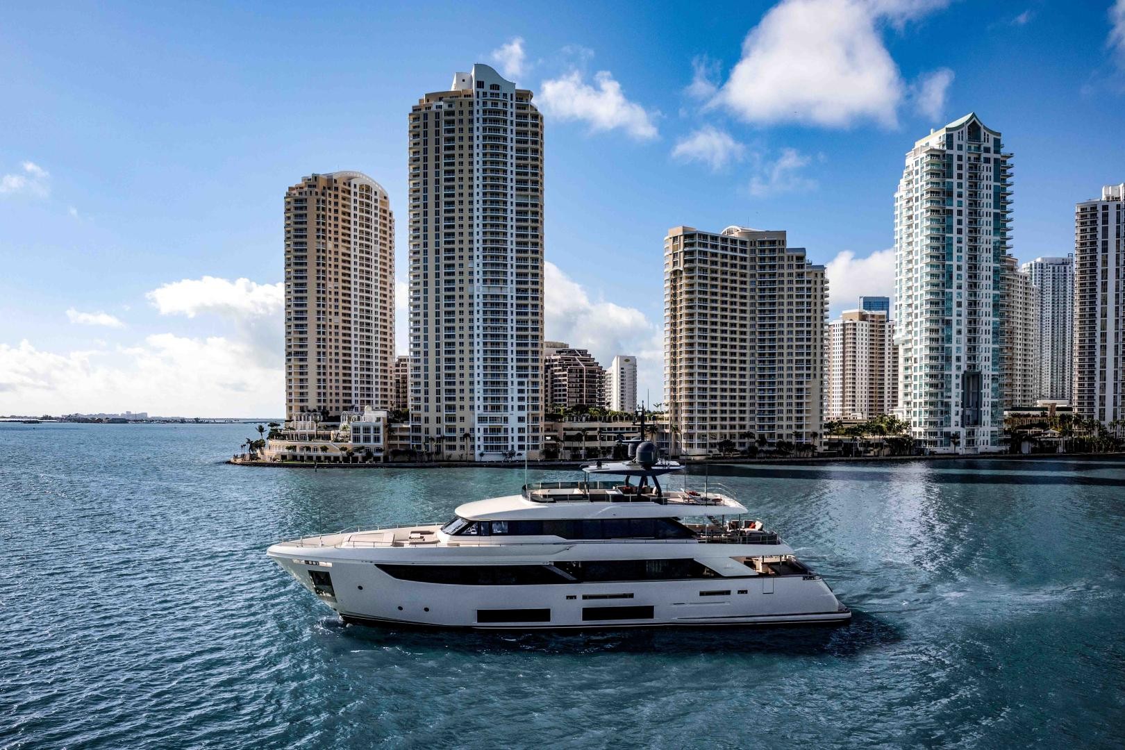 Ferretti Group: Drops anchor in Florida for the 33rd annual Palm