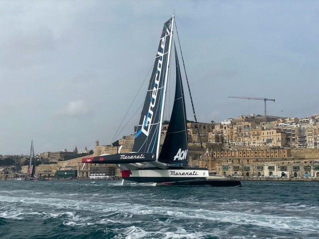 Maserati e Soldini sono partiti per la Rolex Middle Sea Race