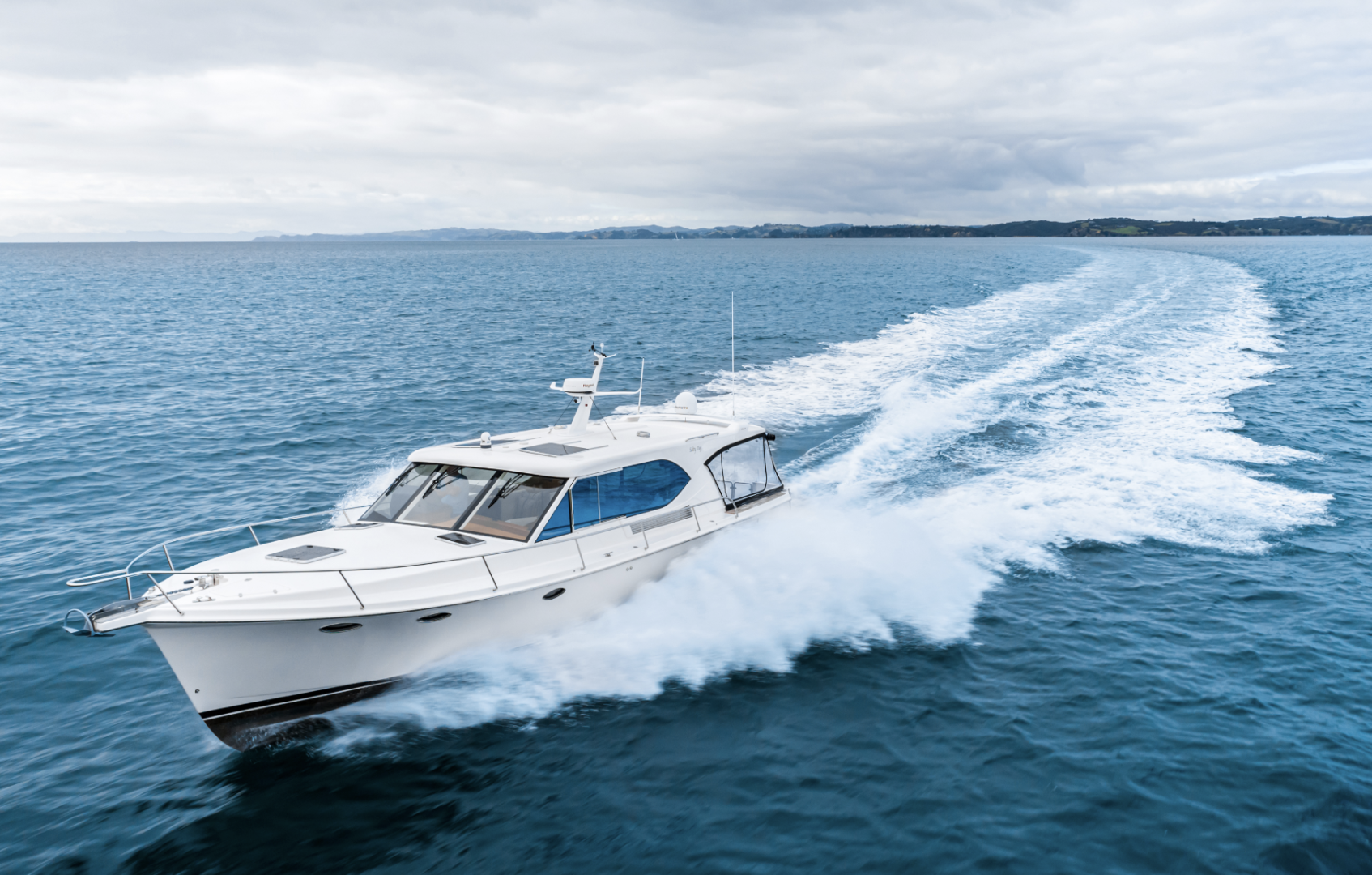 Versatile and dependable power cruiser Hylas M49 set for American debut