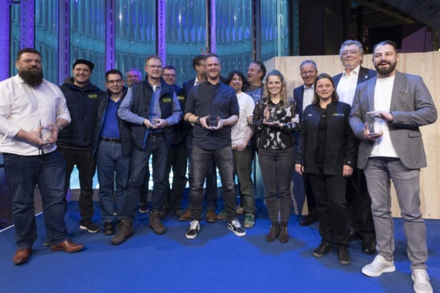 boot Düsseldorf presents first international dive award
