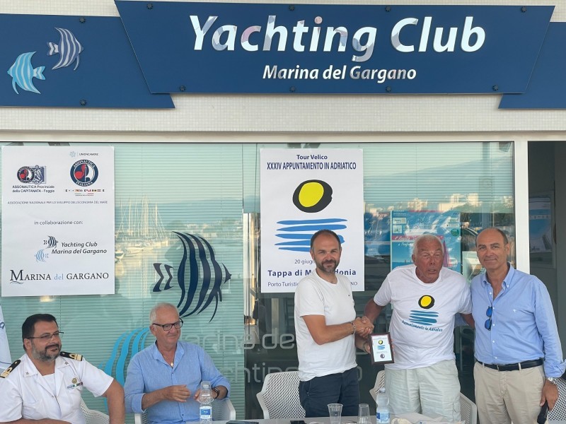 Fa tappa a Manfredonia al Marina del Gargano  il tour velico “Appuntamento in Adriatico” by Assonautica
