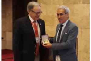 Fred Hauenstein awarded with the UIM
Medal of Honour for the Work by the UIM
President Dr. Raffaele Chiulli