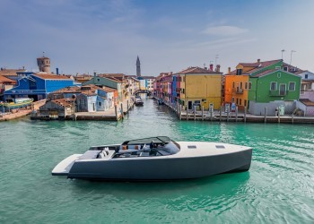 First official shots of VanDutch 56 cruising the Venice Lagoon