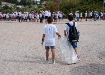 Oltre 160 presenti alla sesta edizione del YCCS Clean Beach Day