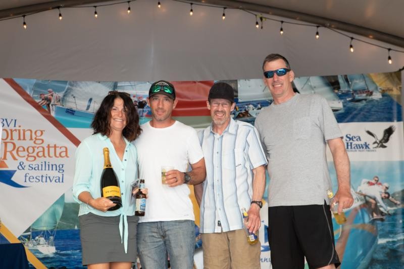 Miles Sutherland-Pilch, Nanny Cay presents prizes to some of the Fujin crew 