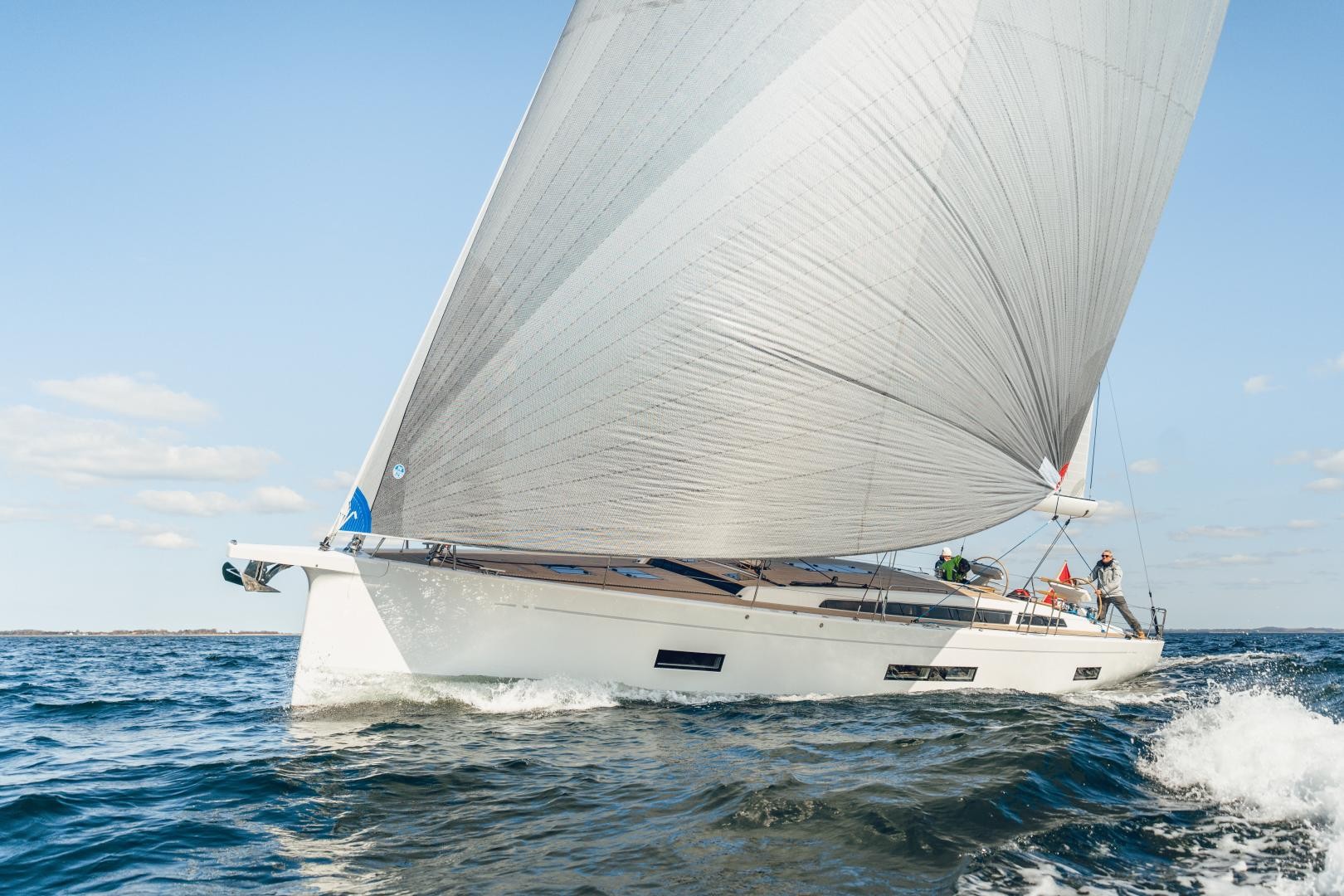 The bow shape maximises the headsailsʼ J measurement to boost performance.