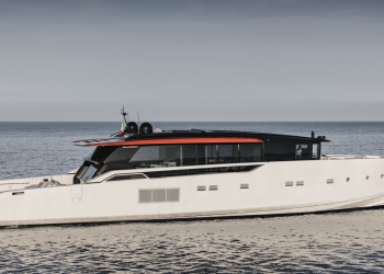 Ekka Yachts, takes you on board the new Sanlorenzo SP110