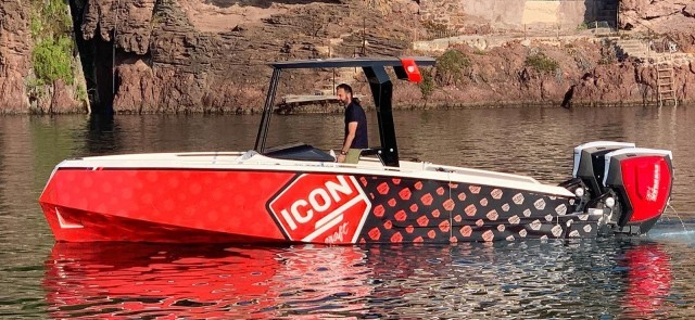 Iconcraft Tender 27
