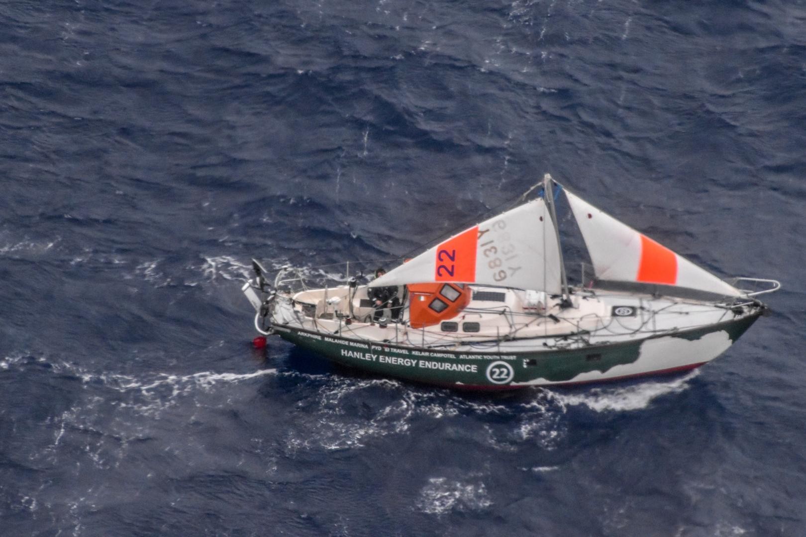 Gregor McGuckin's yacht Hanley Energy Endurance sailing under jury rig follower her dismasting.