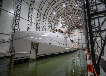 Game changer 70 meter Damen arrives to ICON for a refit