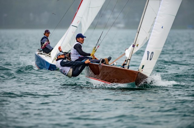 Tough conditions on day 1 of the Vintage Gold Cup