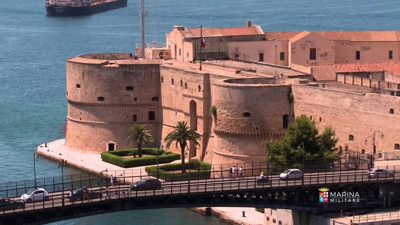 Il Castello Aragonese di Taranto sarà uno degli edifici delle Forze Armate illuminati di verde in occasione della Settimana mondiale delle Malattie Mitocondriali