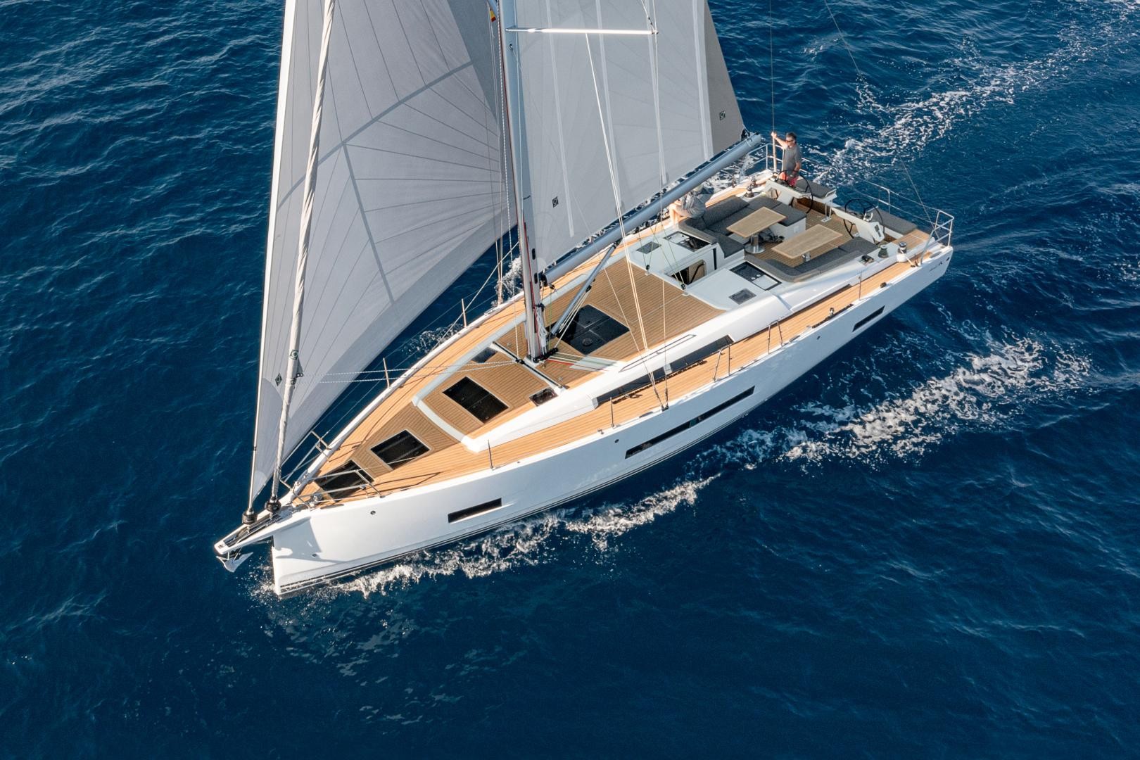 The Hanse 460 has been named European Yacht of the Year 2022