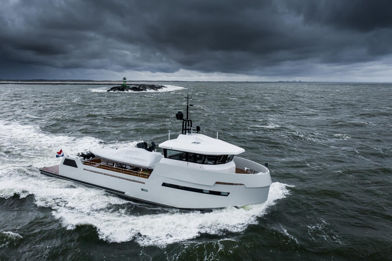 Lynx Yachts Consegna un altro support vessel YXT 24 Evolution
